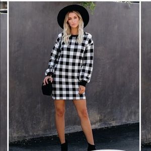 Gingham black and white checkered sweater dress